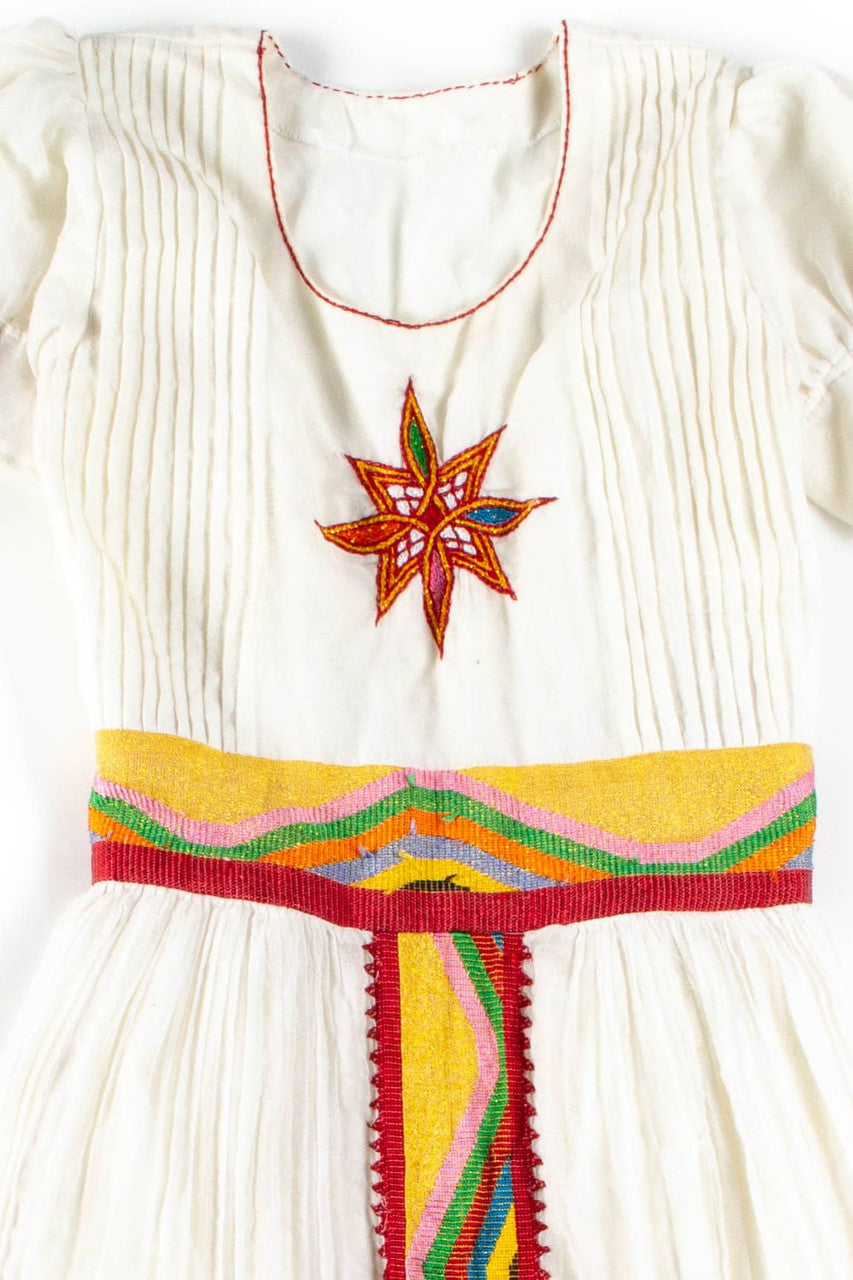 Vintage Midsommar Peasant Dress