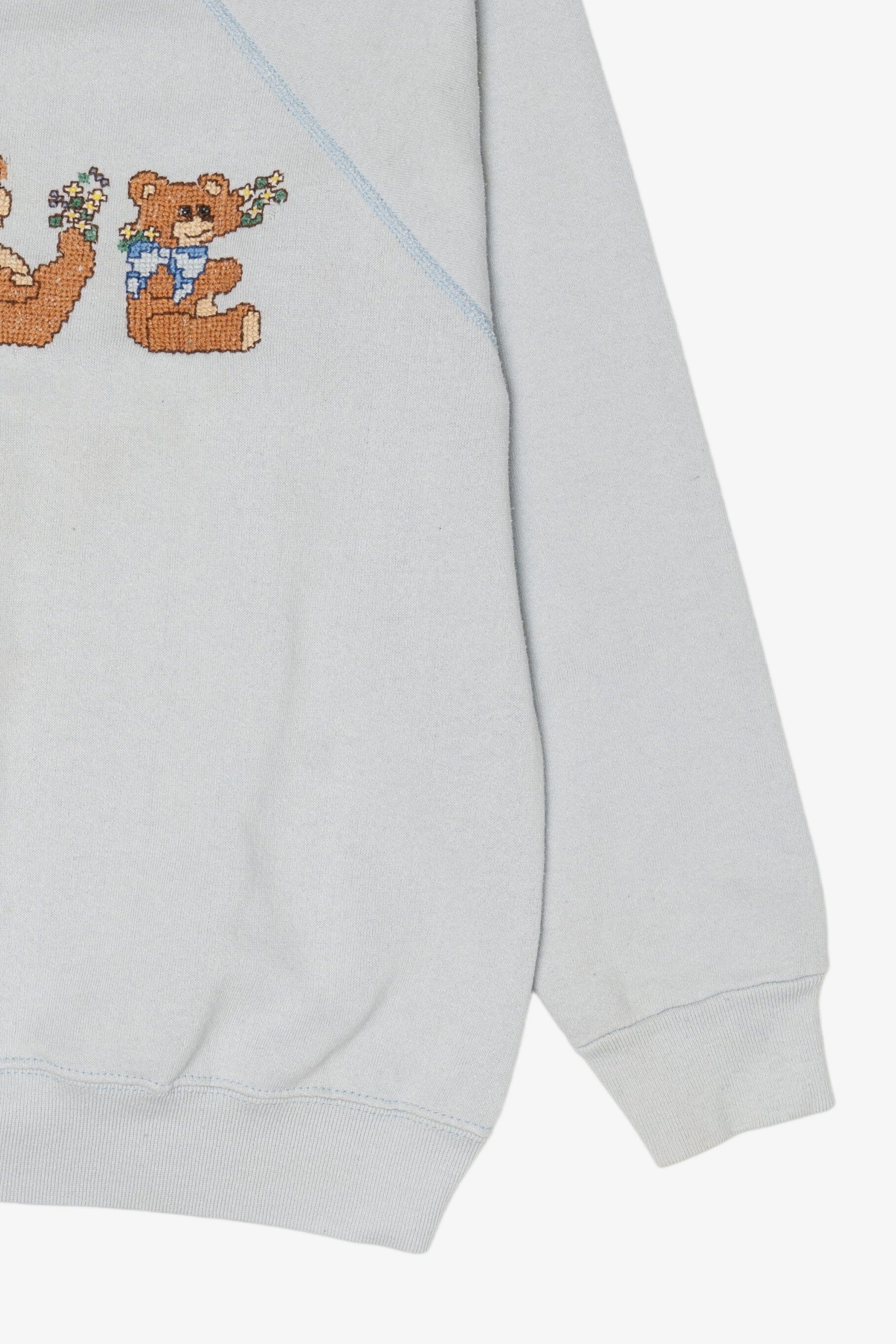 Vintage Embroidered "LOVE" Teddy bears Pixel Stitch Raglan Sweatshirt (1990s)