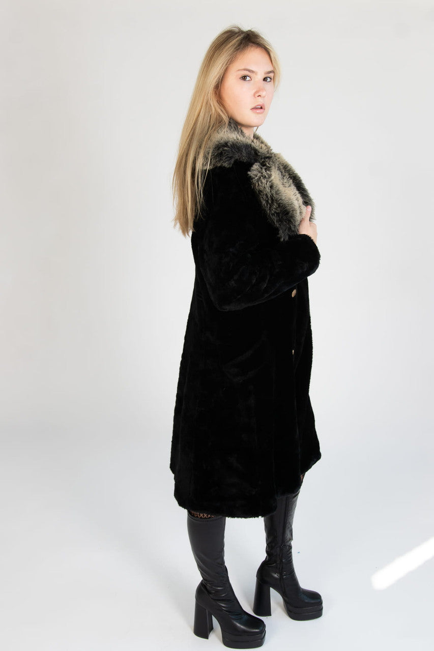 Vintage Rogues Gallery Faux Fur Coat (1970s)