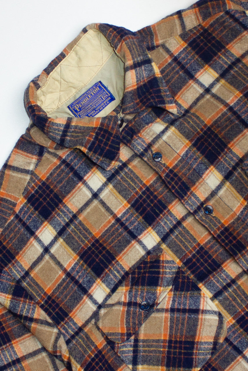 Vintage 90s Pendleton Lodge Flannel Button-Up Shirt