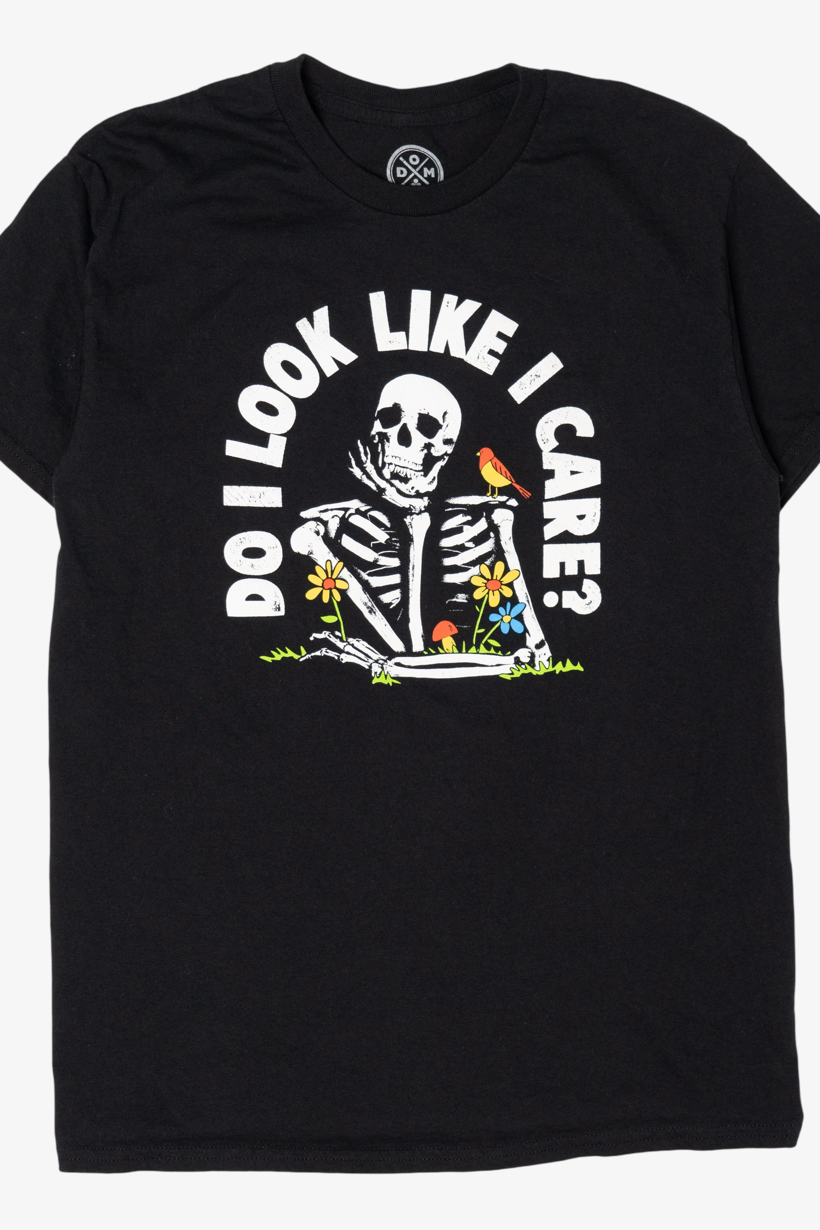 Skeleton "Do I Look Like I Care?" Funny Halloween T-Shirt