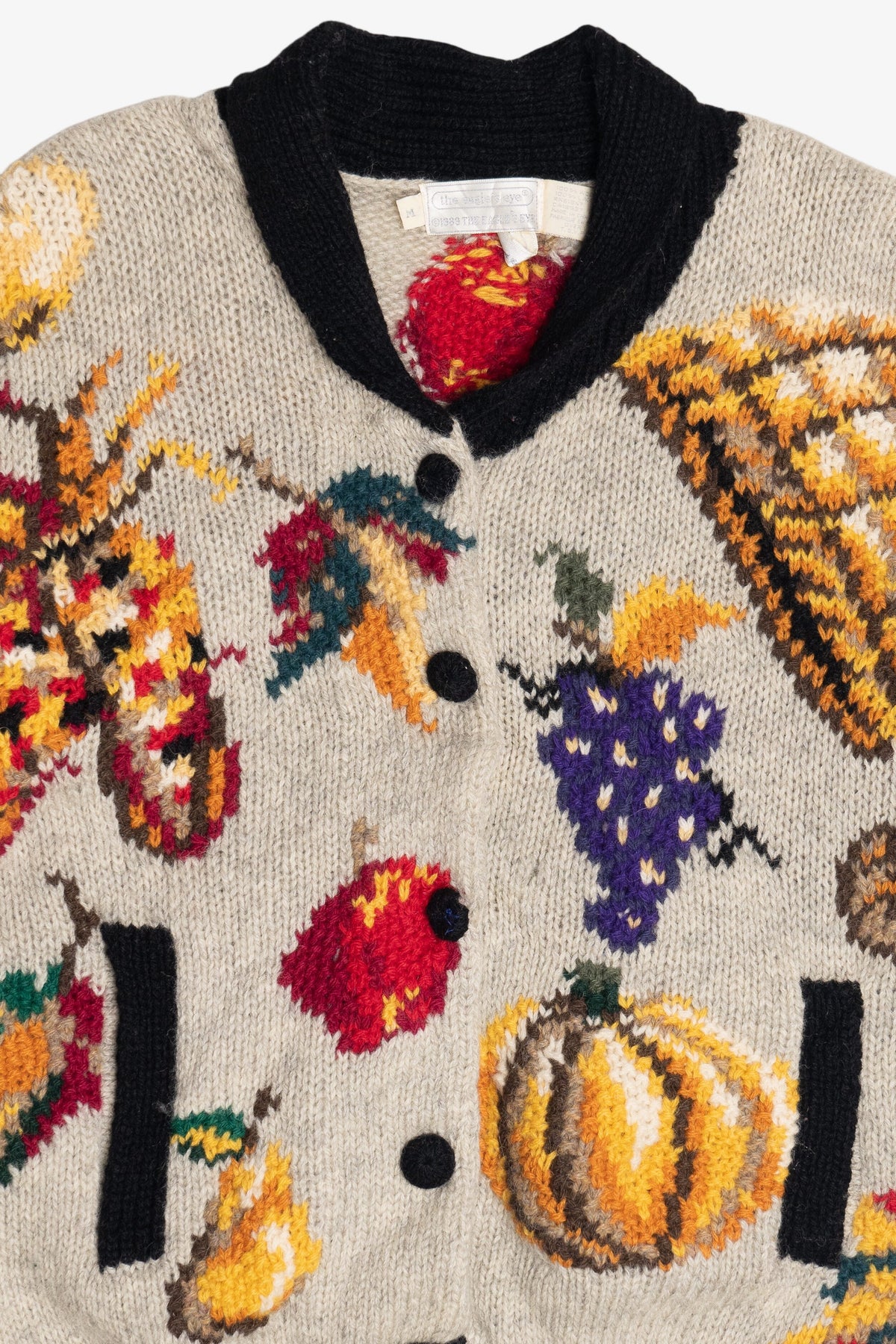 Vintage Hand Knit Vegetables And Fruit Cornucopia Eagle's Eye Cardigan Sweater (1990s)