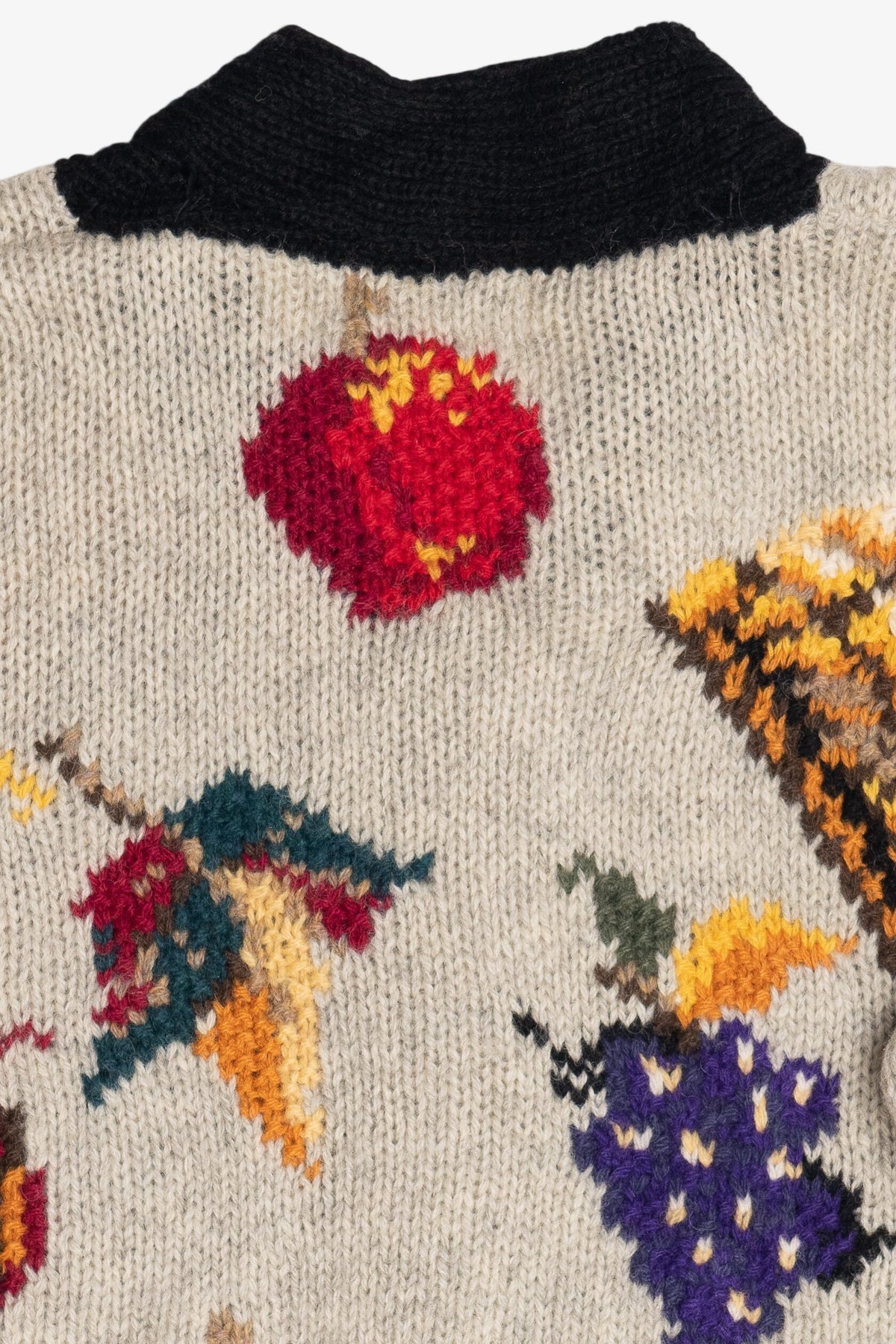 Vintage Hand Knit Vegetables And Fruit Cornucopia Eagle's Eye Cardigan Sweater (1990s)