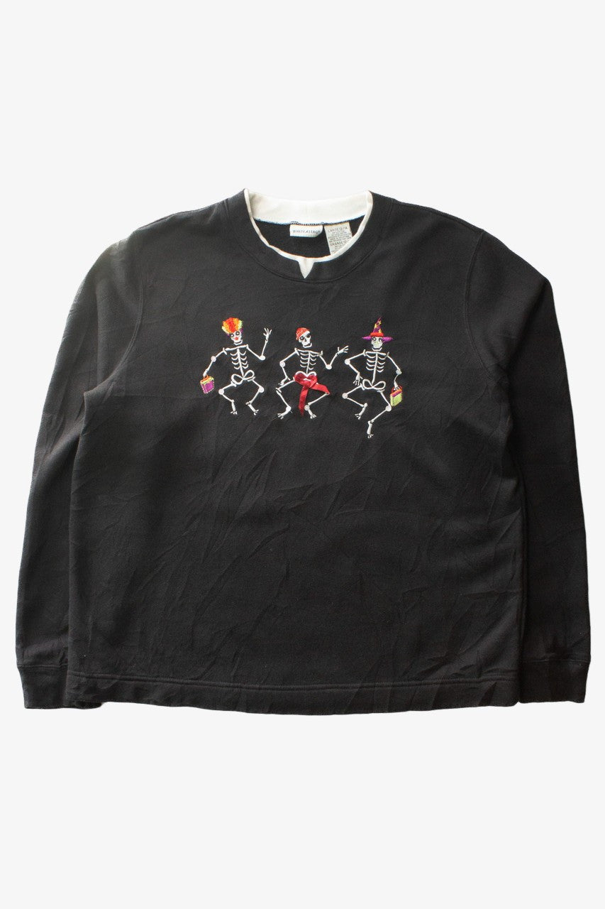 Vintage Skeletons In Costume Halloween Sweatshirt (1990s)