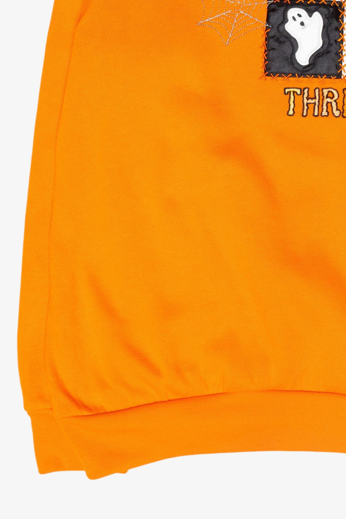 "Halloween Thrills" Vintage Halloween Sweatshirt (1990s)