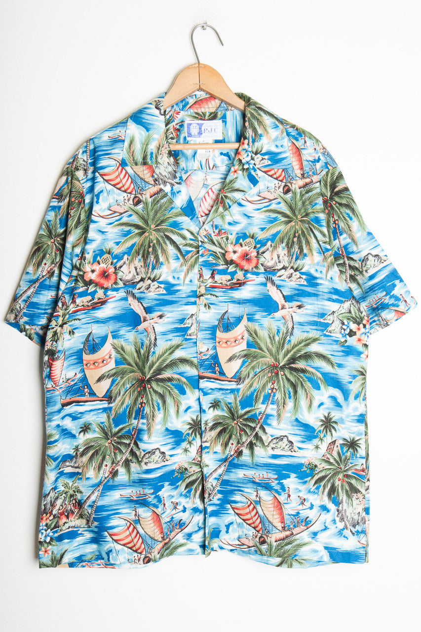 Boating Scene Vintage Hawaiian