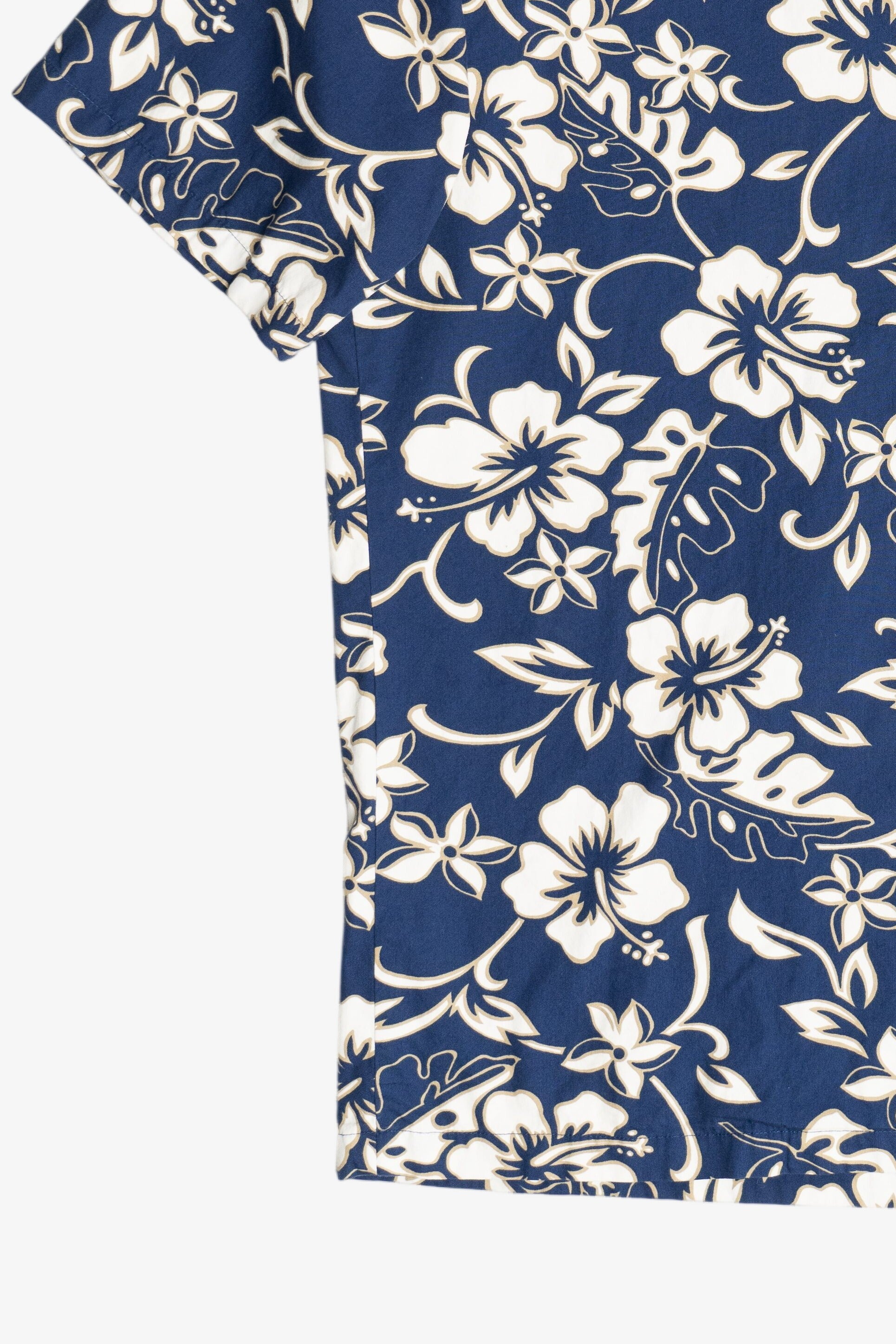 Vintage Hilo Hattie Navy Hibiscus Hawaiian Button Up Shirt (2000s)