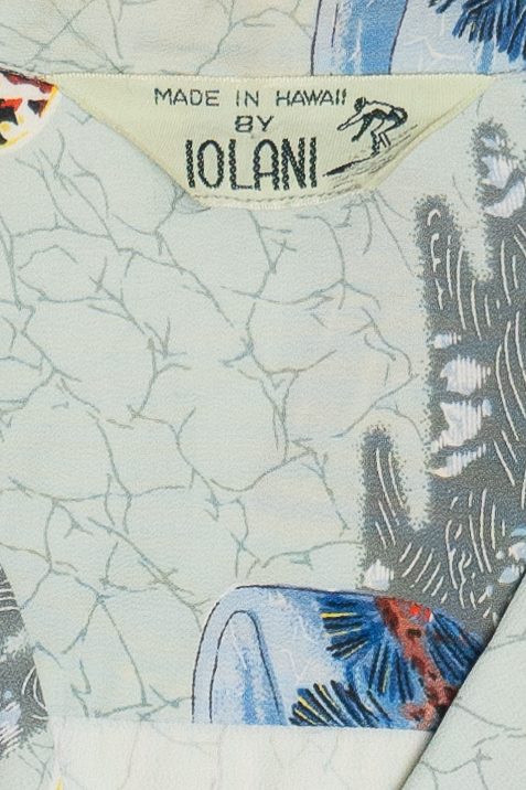 Rare Vintage Hawaiian Shirt With Loop Collar Made In Hawaii By Iolani 40s/50s