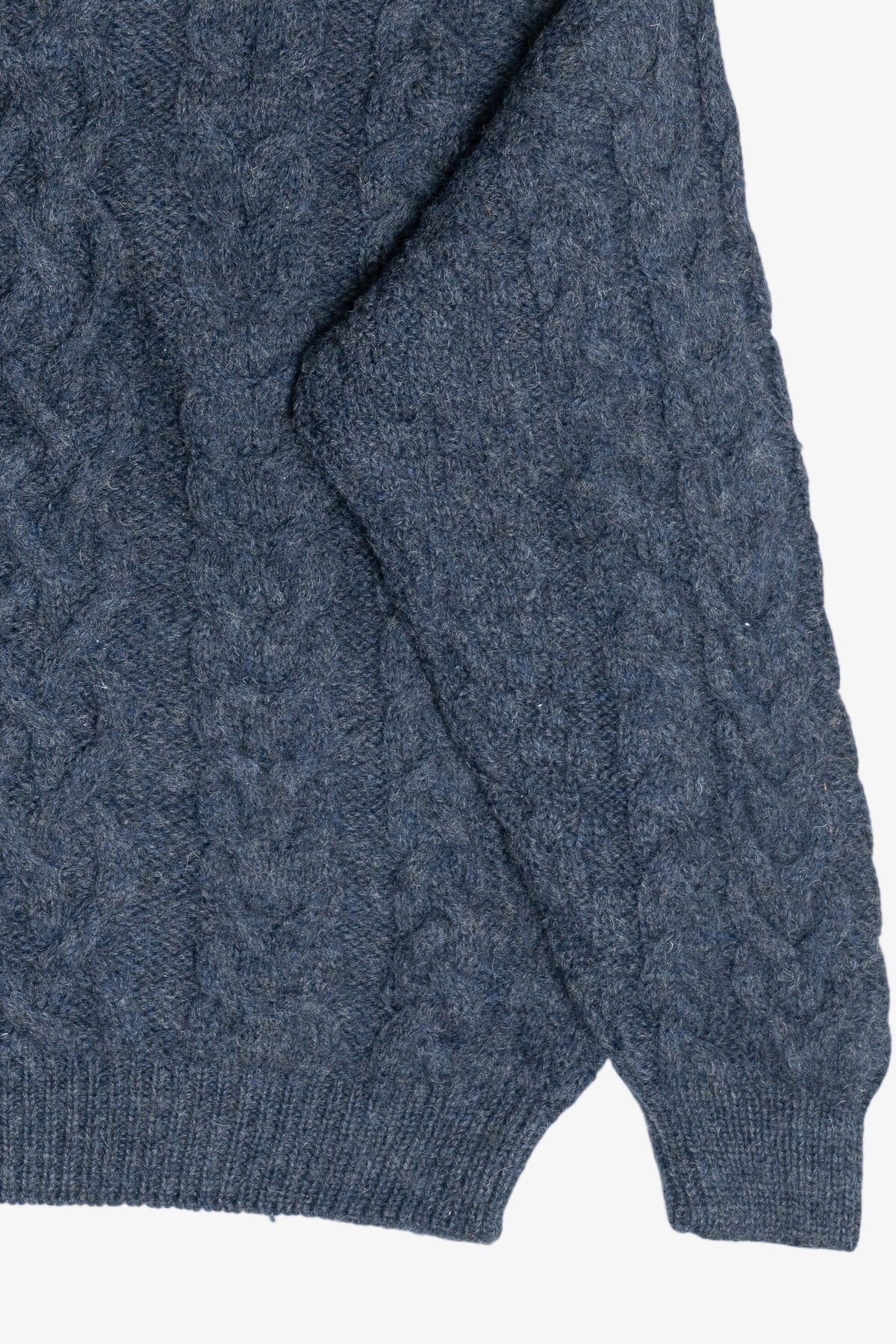 Vintage Aran Crafts Blue Irish Fisherman Sweater (1990s)