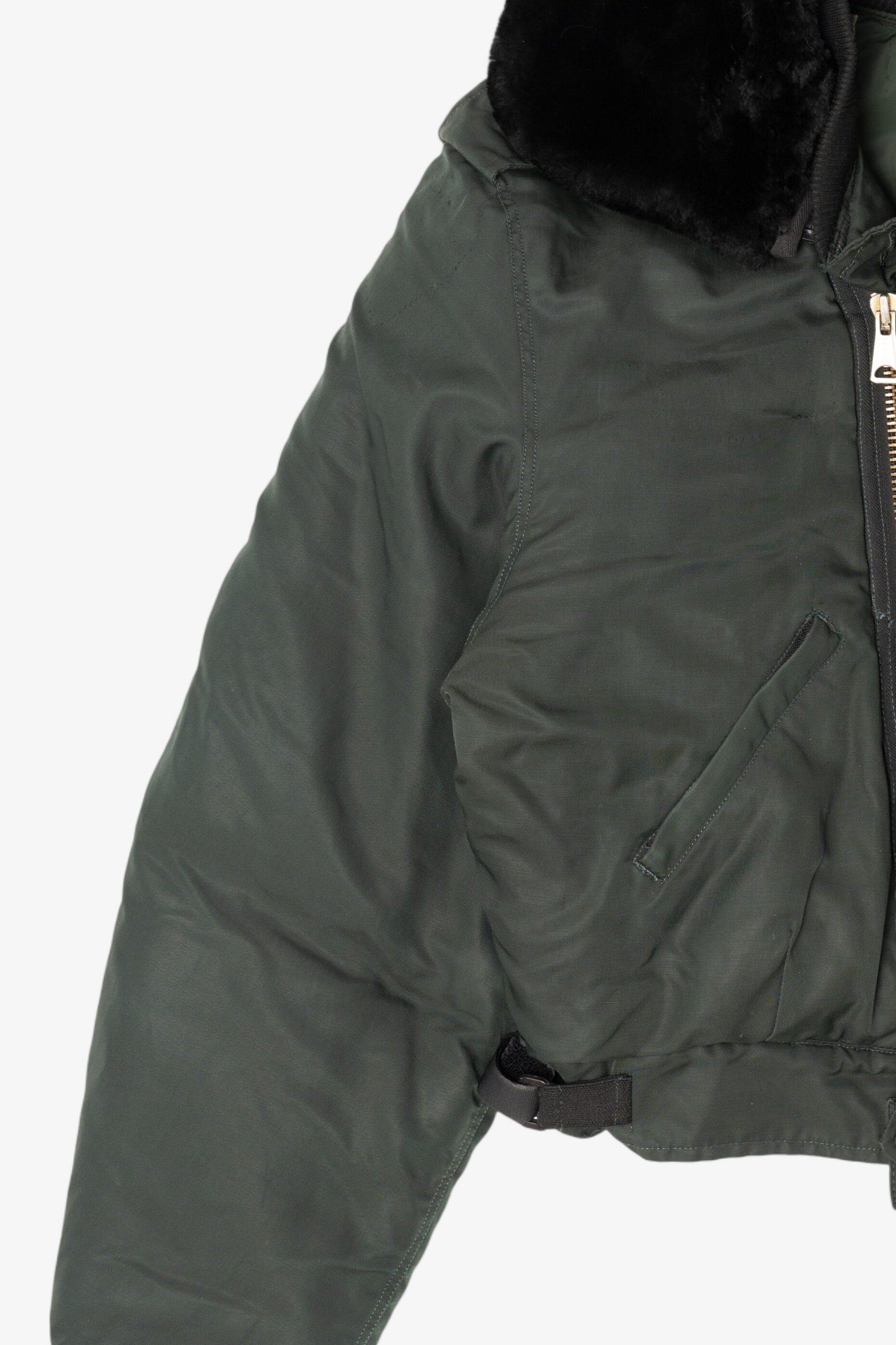 Vintage Green MilitaryBomber Jacket (1970s)