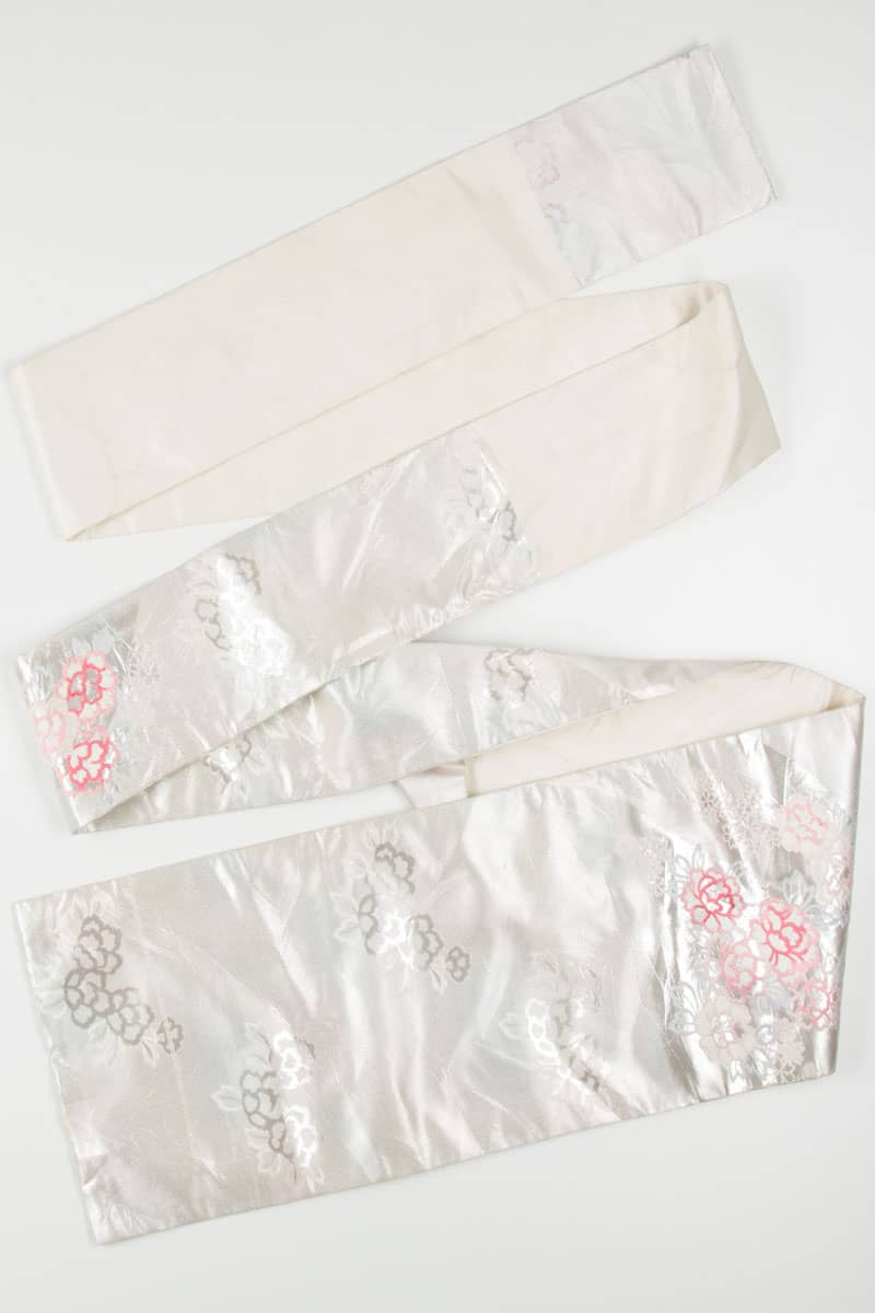 Vintage Silver Floral Embroidered Nagoya Obi 60