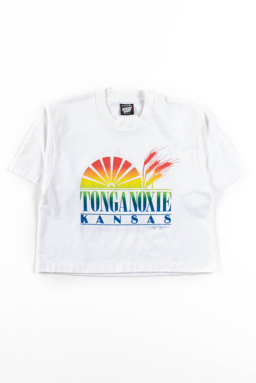 Tonganoxie Kansas Cropped T-Shirt (Single Stitch)