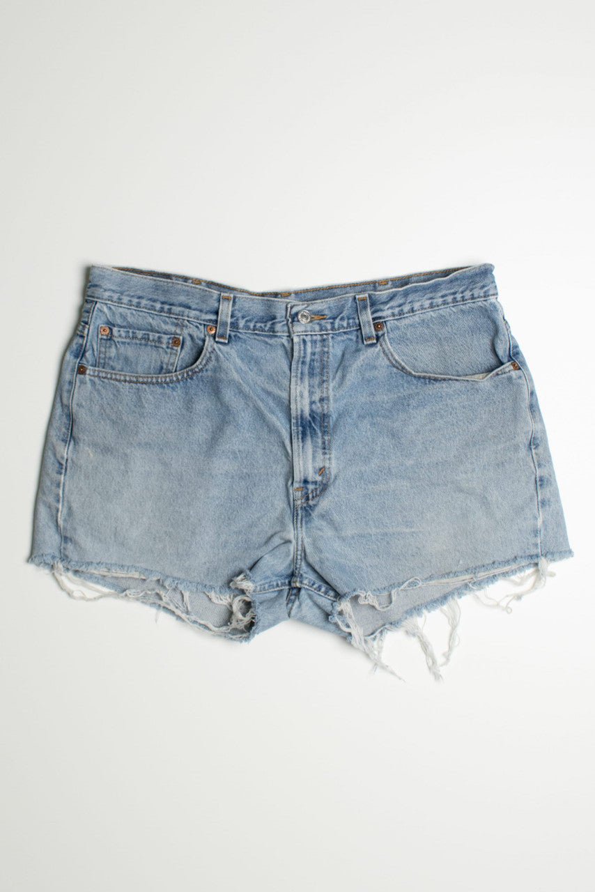 Vintage Levi's Blue Denim Shorts 1