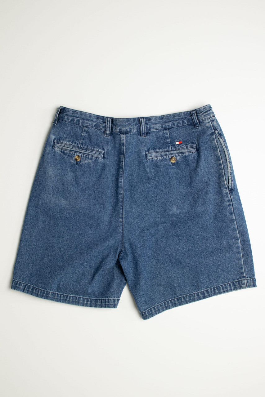 Vintage Tommy Hilfiger Short