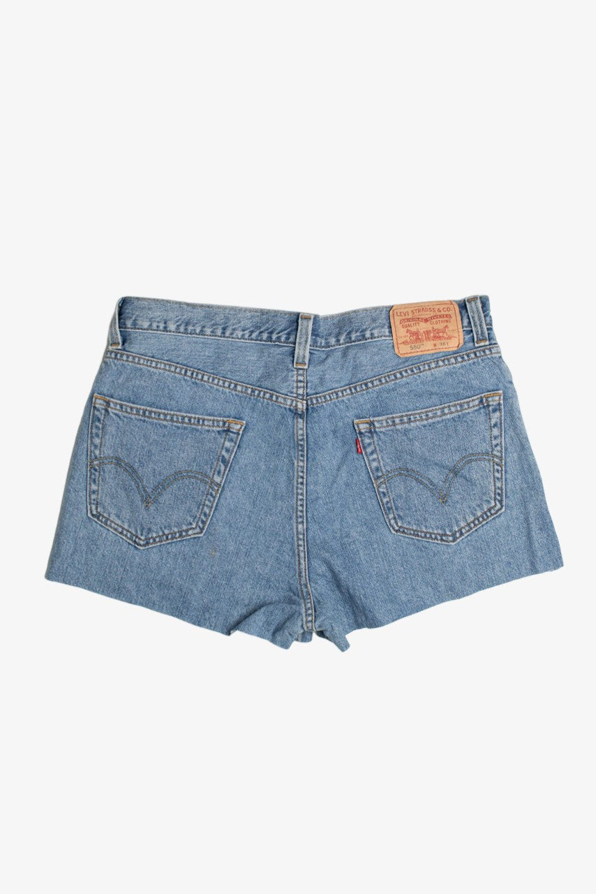 Vintage Levi's Short 18