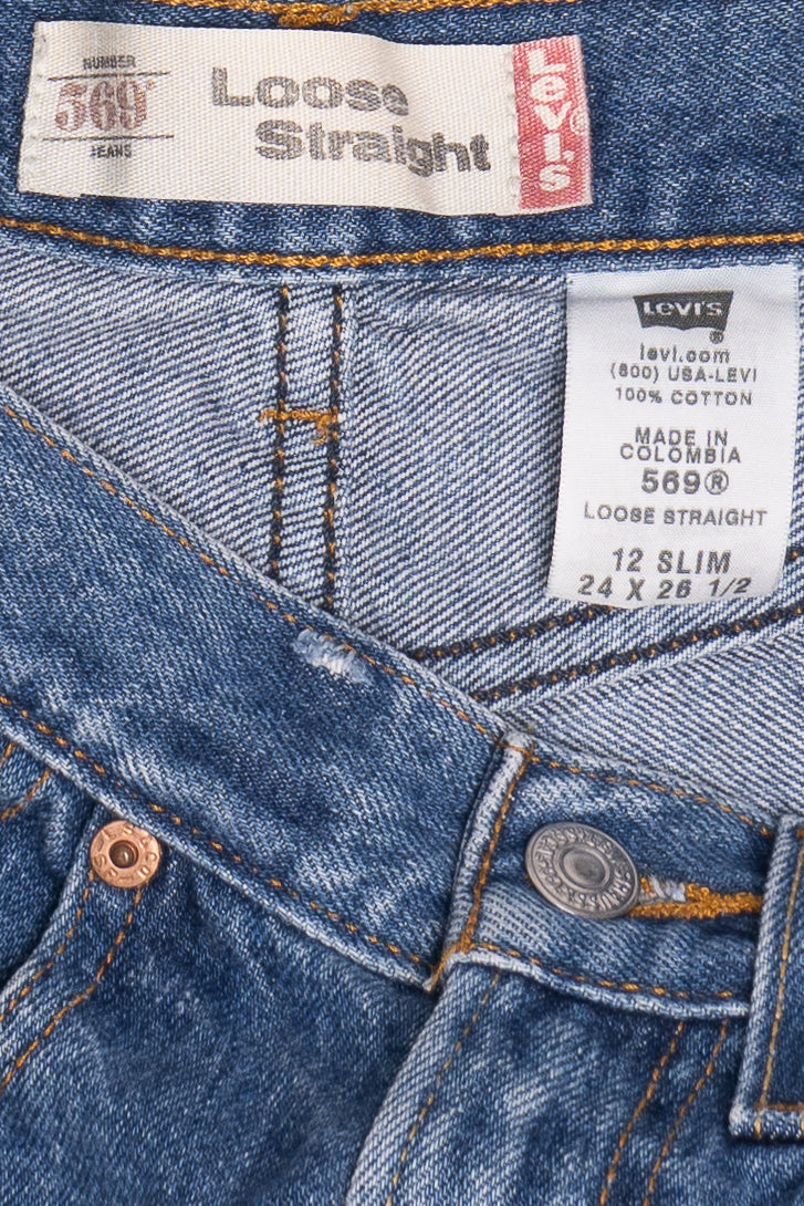 Vintage Levi's 569 Distressed Denim Short Shorts (2000s)