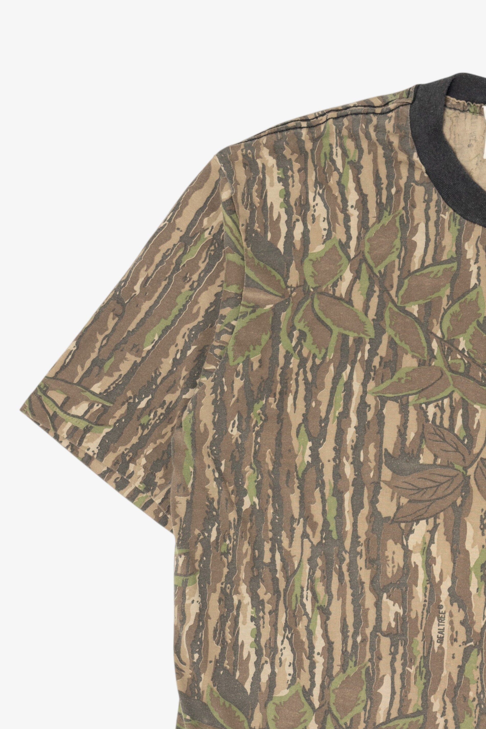 Vintage Camouflage Realtree Pocket Single Stitch T-Shirt (1990s)