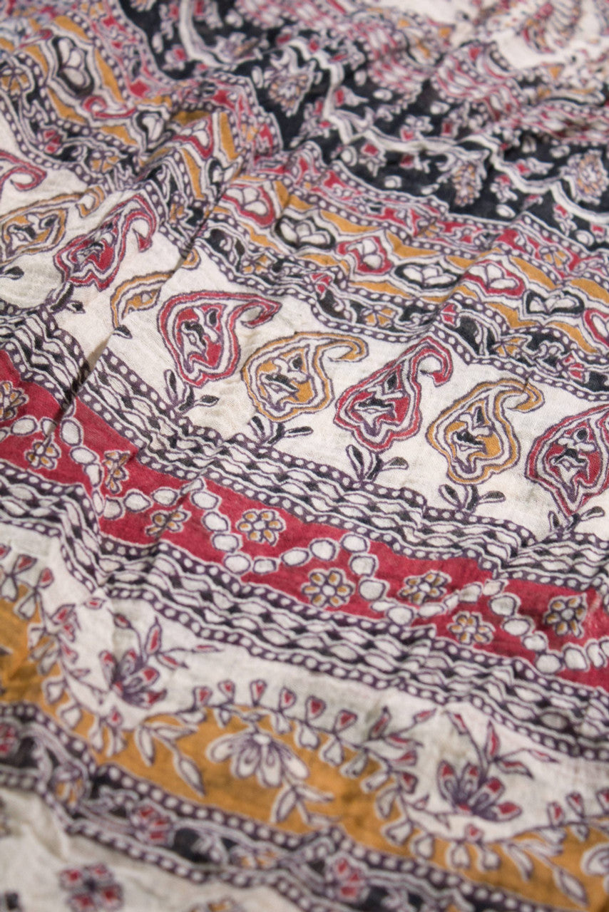 Vintage Elephant Pattern Maxi Skirt