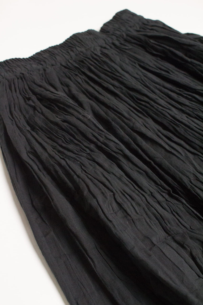 Black Crinkle Festival Maxi Skirt 565