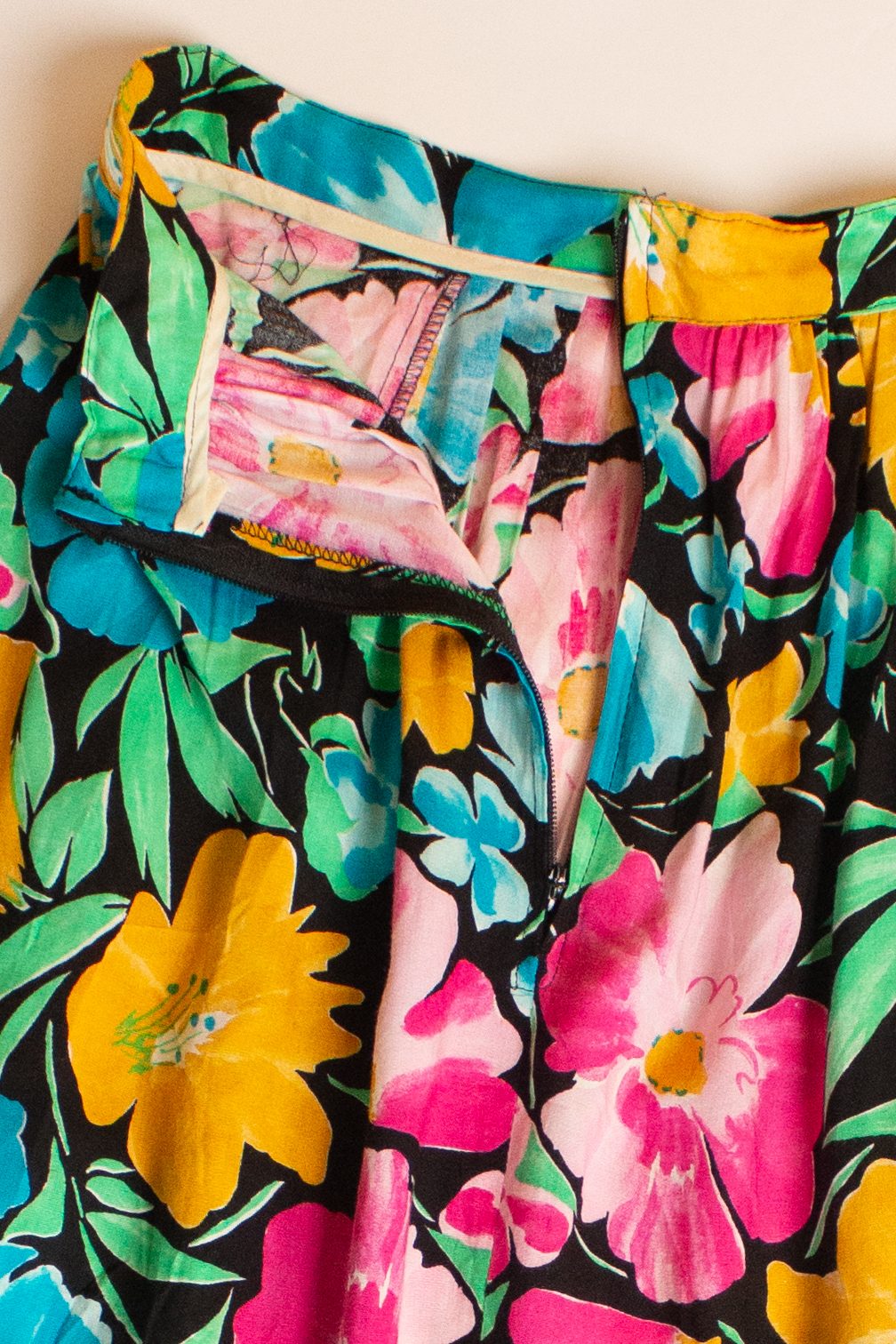 Vintage Sag Harbor Multicolor Floral Skirt (1990s)