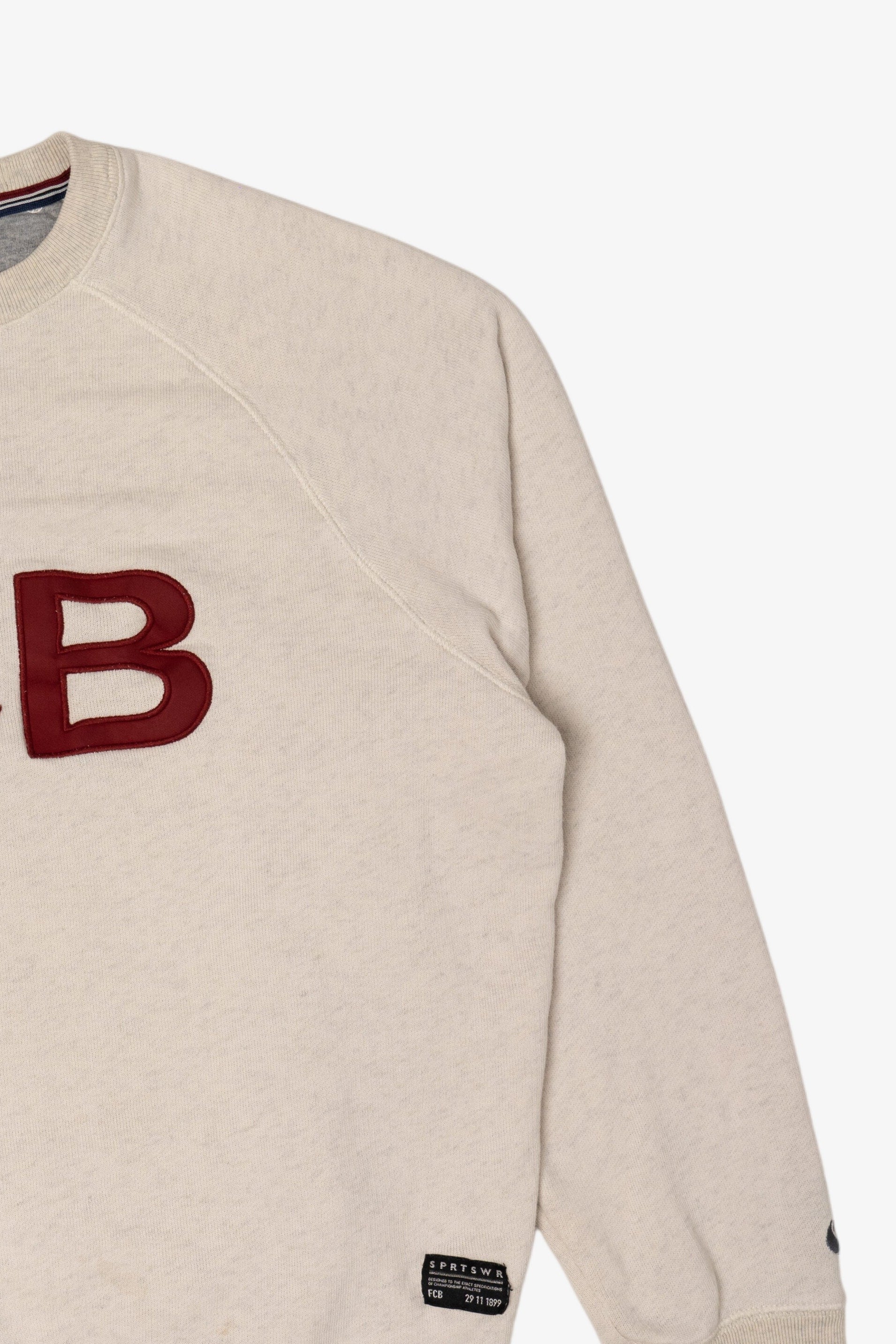 Vintage Beige Nike "FCB" Sweatshirt (1990s)