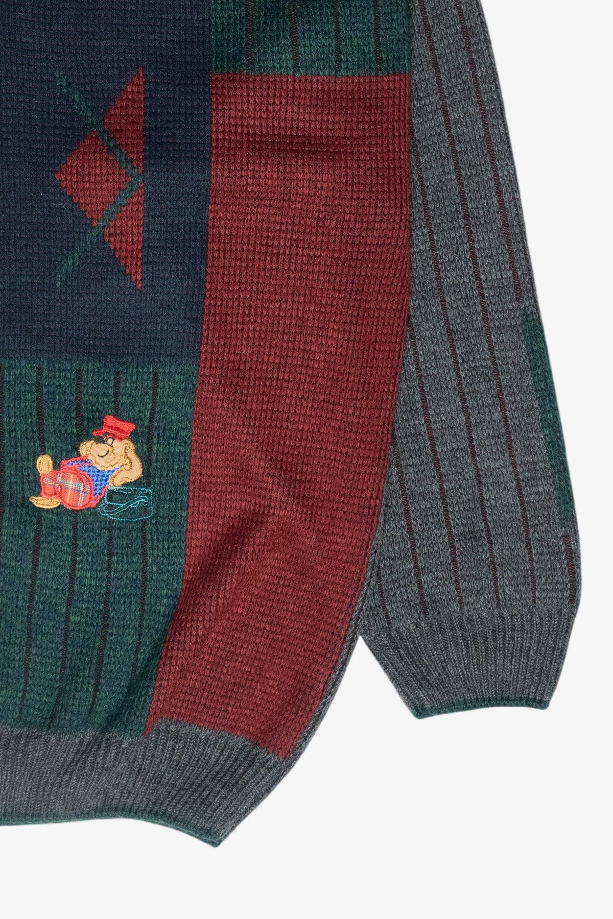George Geometric Bear Applique Vintage Sweater (1980s)
