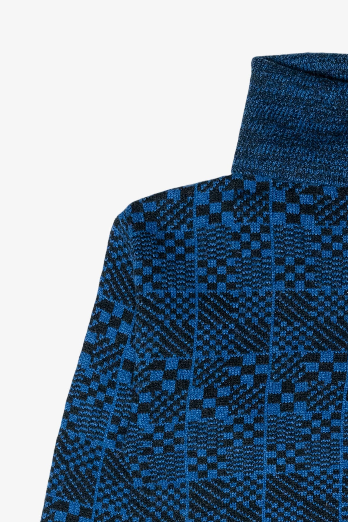 LaRon Blue Check Vintage Turtleneck Sweater (1980s)