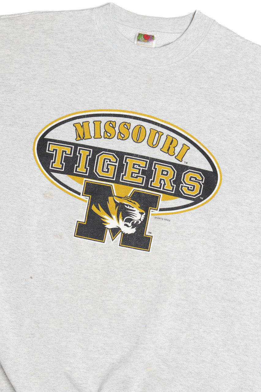 Vintage Missouri Tigers Fruit of the Loom Sweatshirt (1990s)