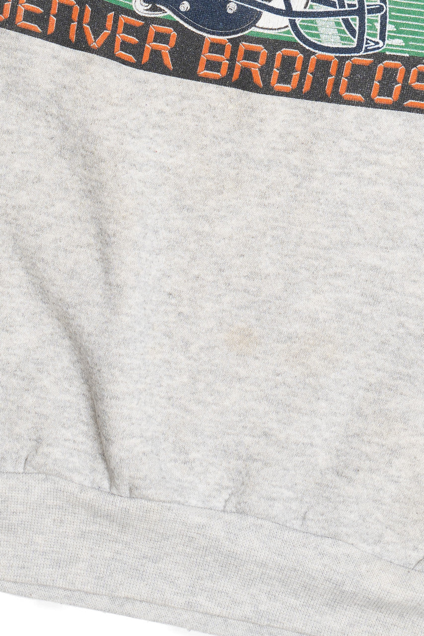 Vintage Super Bowl XXXII Champions Denver Broncos Logo 7 Sweatshirt (1990s)