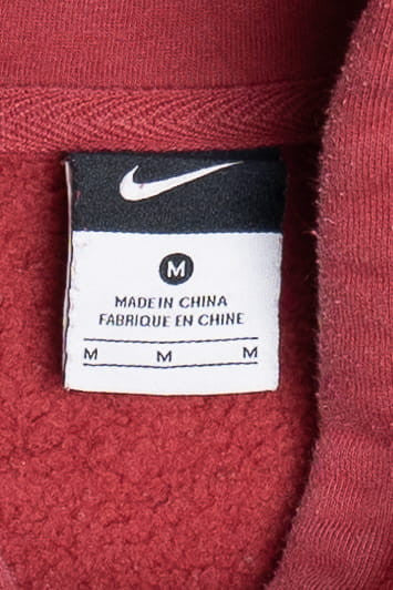 Vintage Arkansas Razorbacks Embroidered Mascot Nike Sweatshirt (1990s)