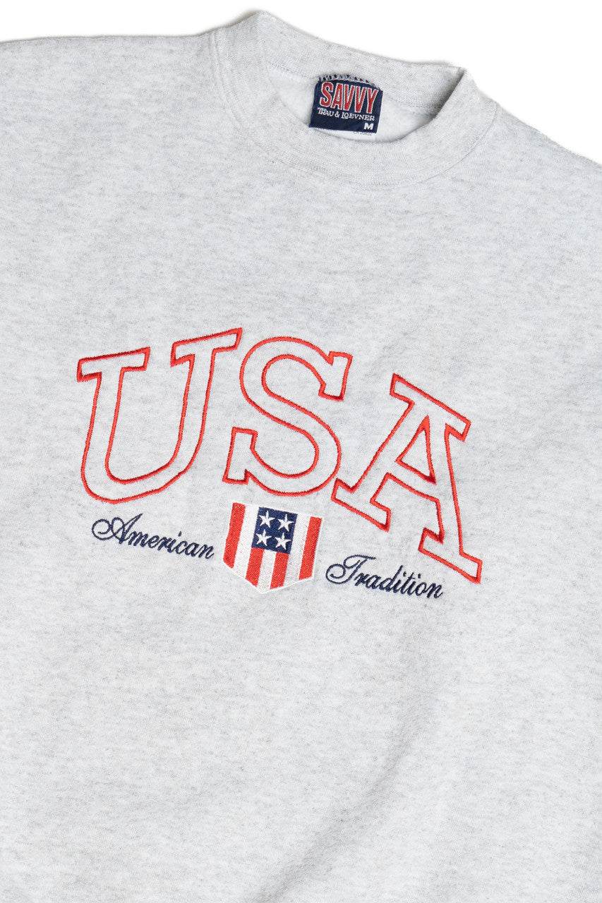 Vintage "USA" "American Tradition" Embroidered Sweatshirt (1990s)