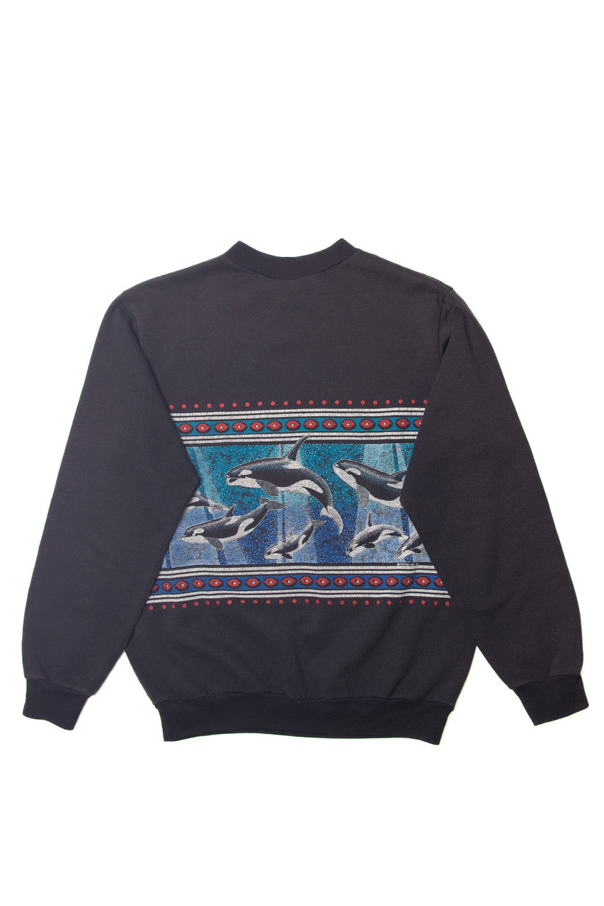 Vintage "Alaska" Killer Whales Wrap Around Illustration Sweatshirt (1990s)