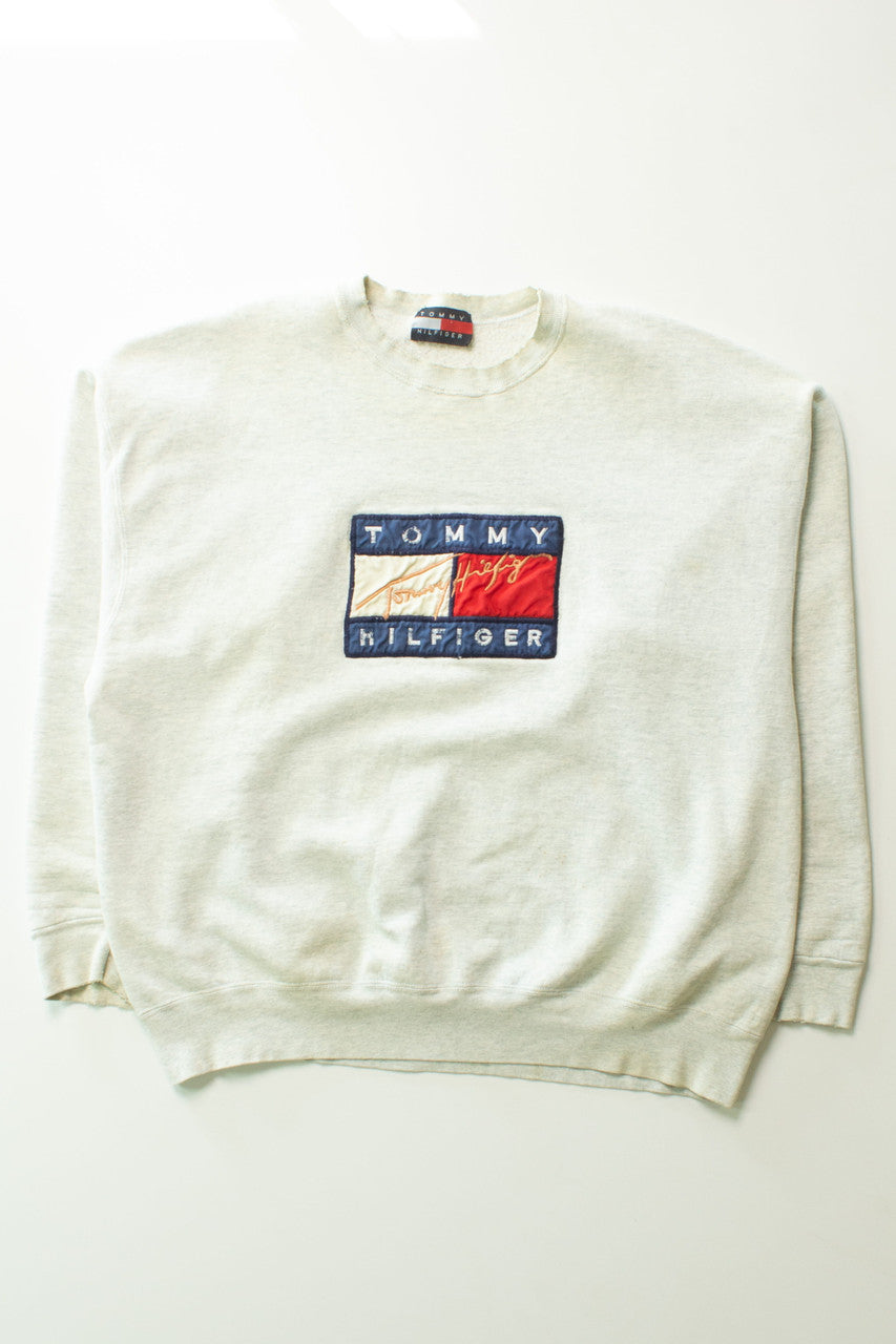 Vintage Gray Bootleg Tommy Hilfiger Sweatshirt (1990s)