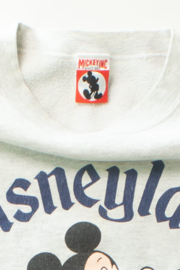 Vintage Mickey Inc. Disneyland Sweatshirt (1990s)