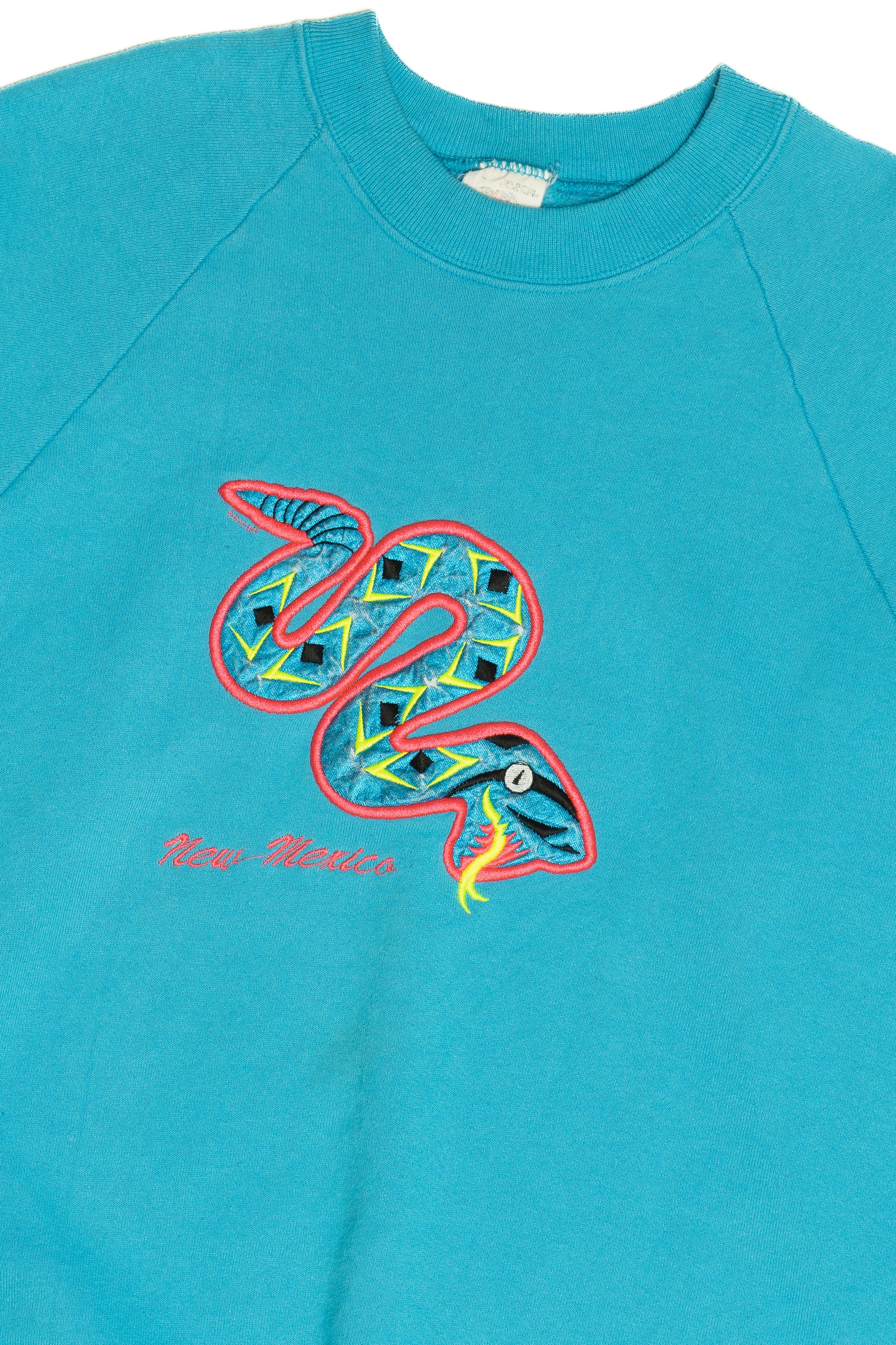 Vintage "New Mexico" Embroidered Snake Sweatshirt (1990s)