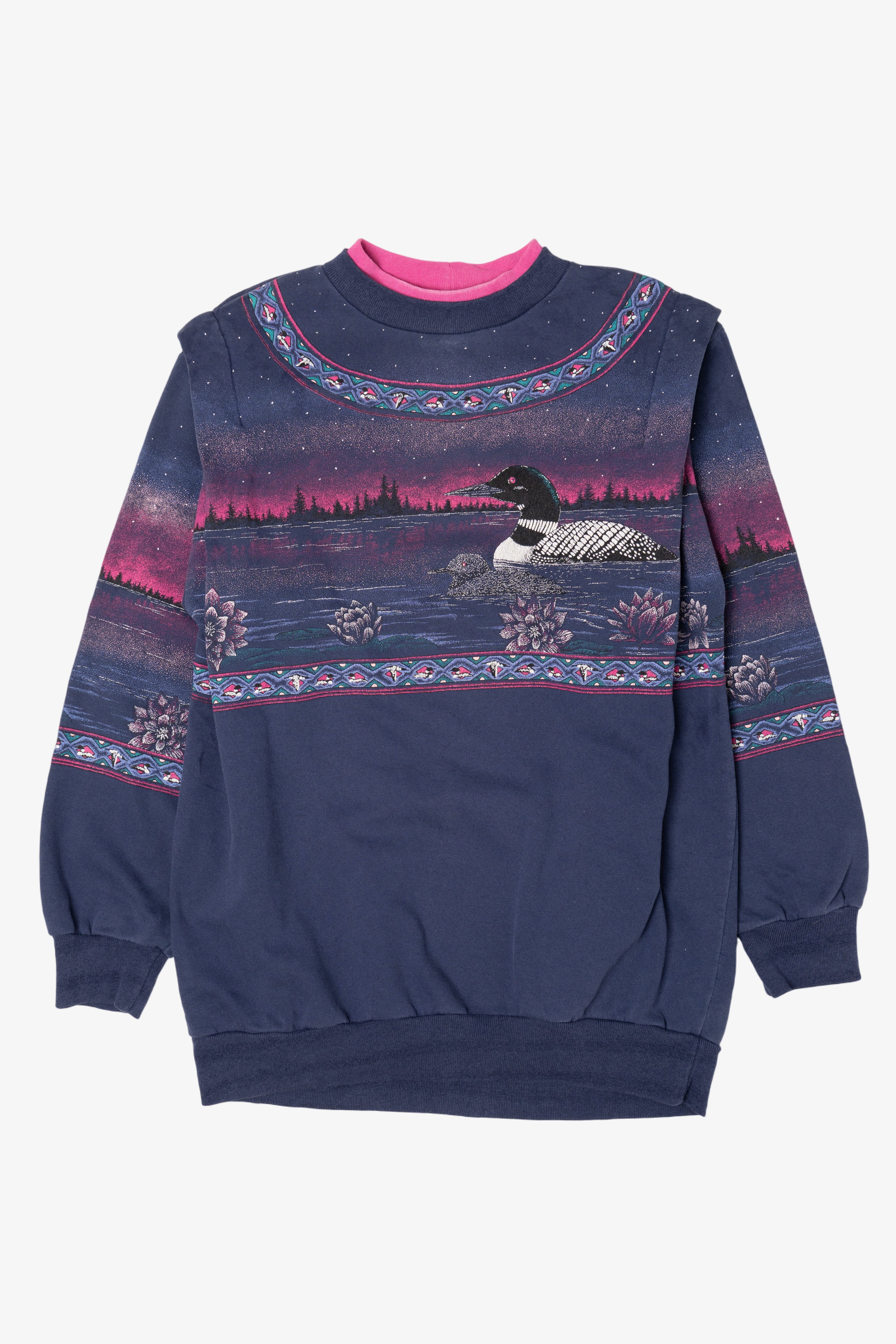 Vintage Loons On Lake Sweatshirt (1990s)