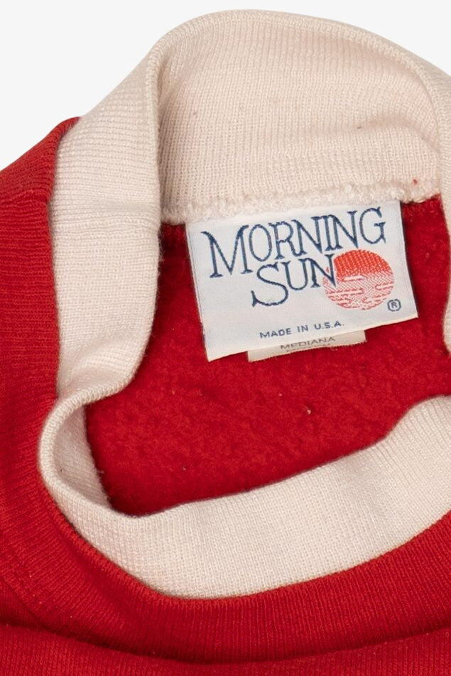 Vintage Red Morning Sun Winter Scene Sweatshirt (1990s)
