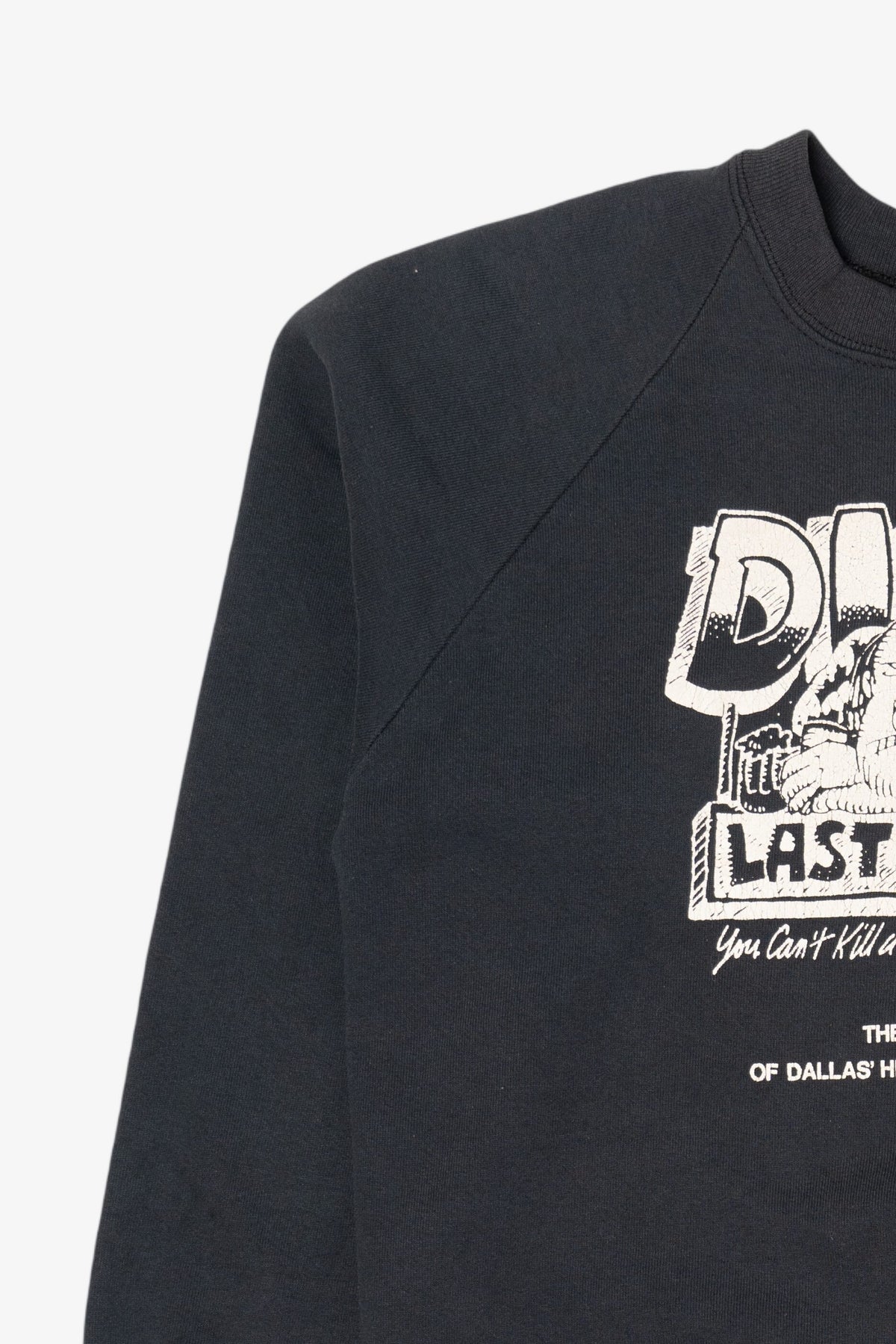 Vintage Dick's Last Resort Dallas' Historic West End Raglan Sweatshirt (1990s)