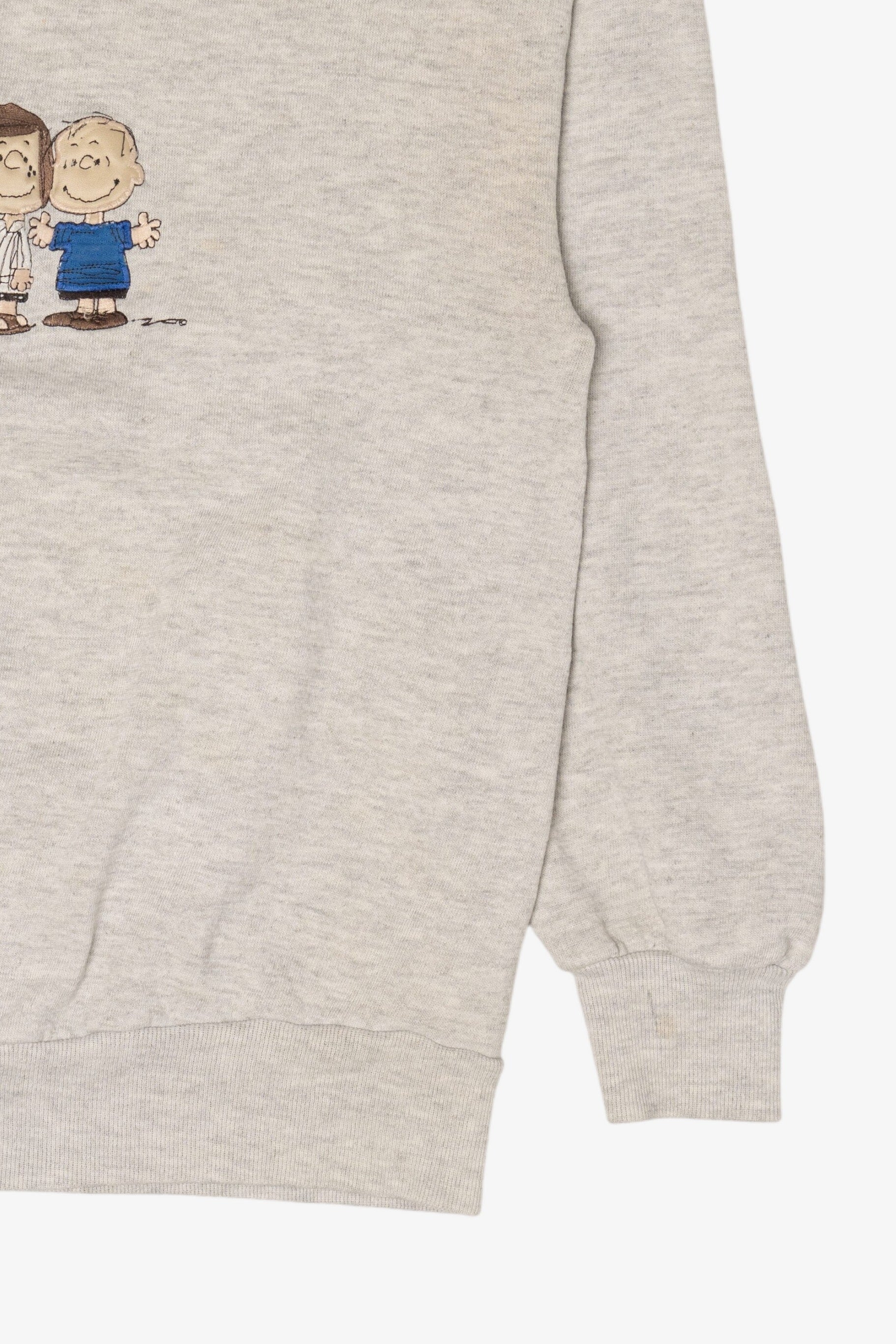 Vintage Embroidered Peanuts Gang Sweatshirt (1990s)