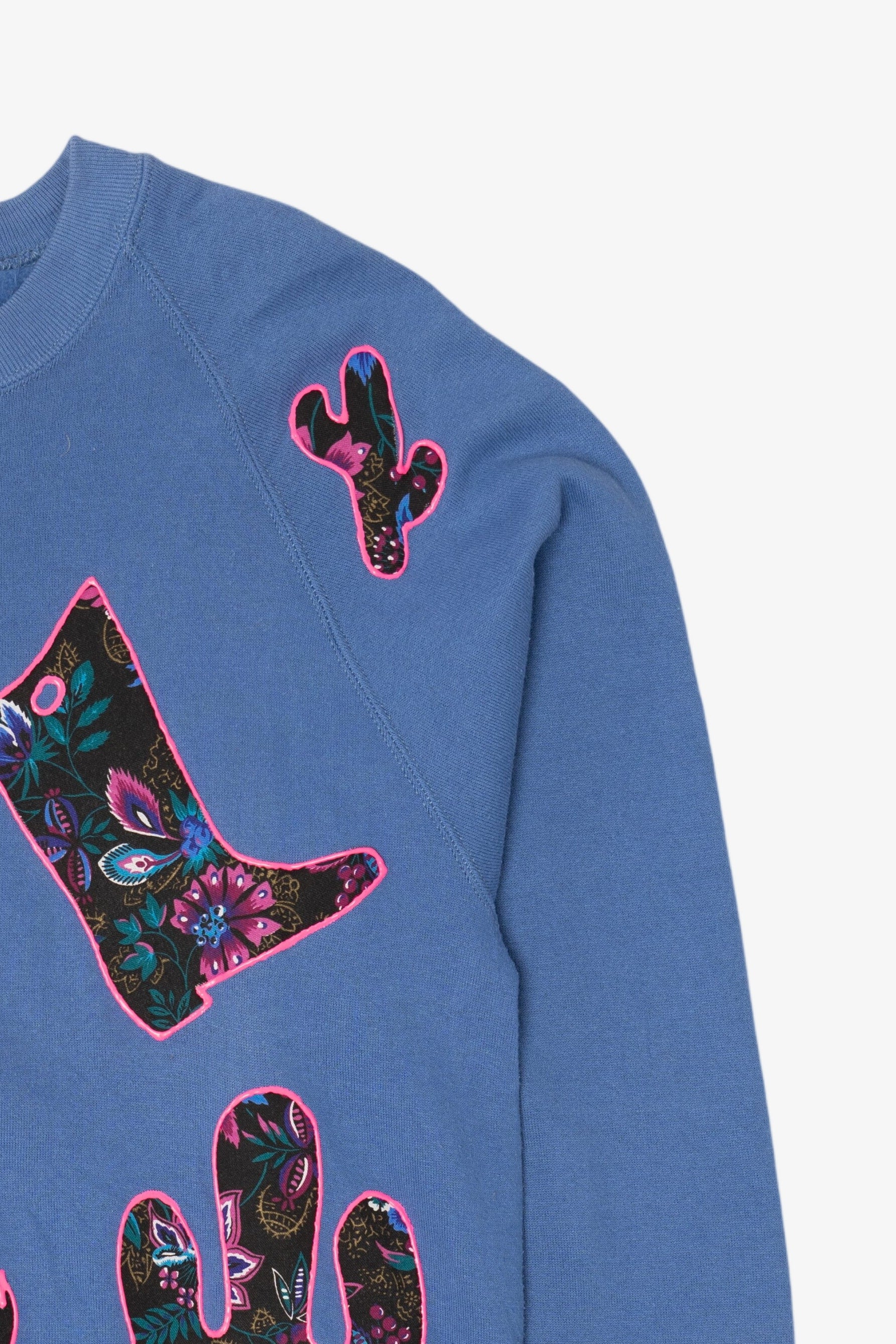 Vintage Blue Painted Patchwork Desert Cowboy Raglan Sweatshirt (1990s)