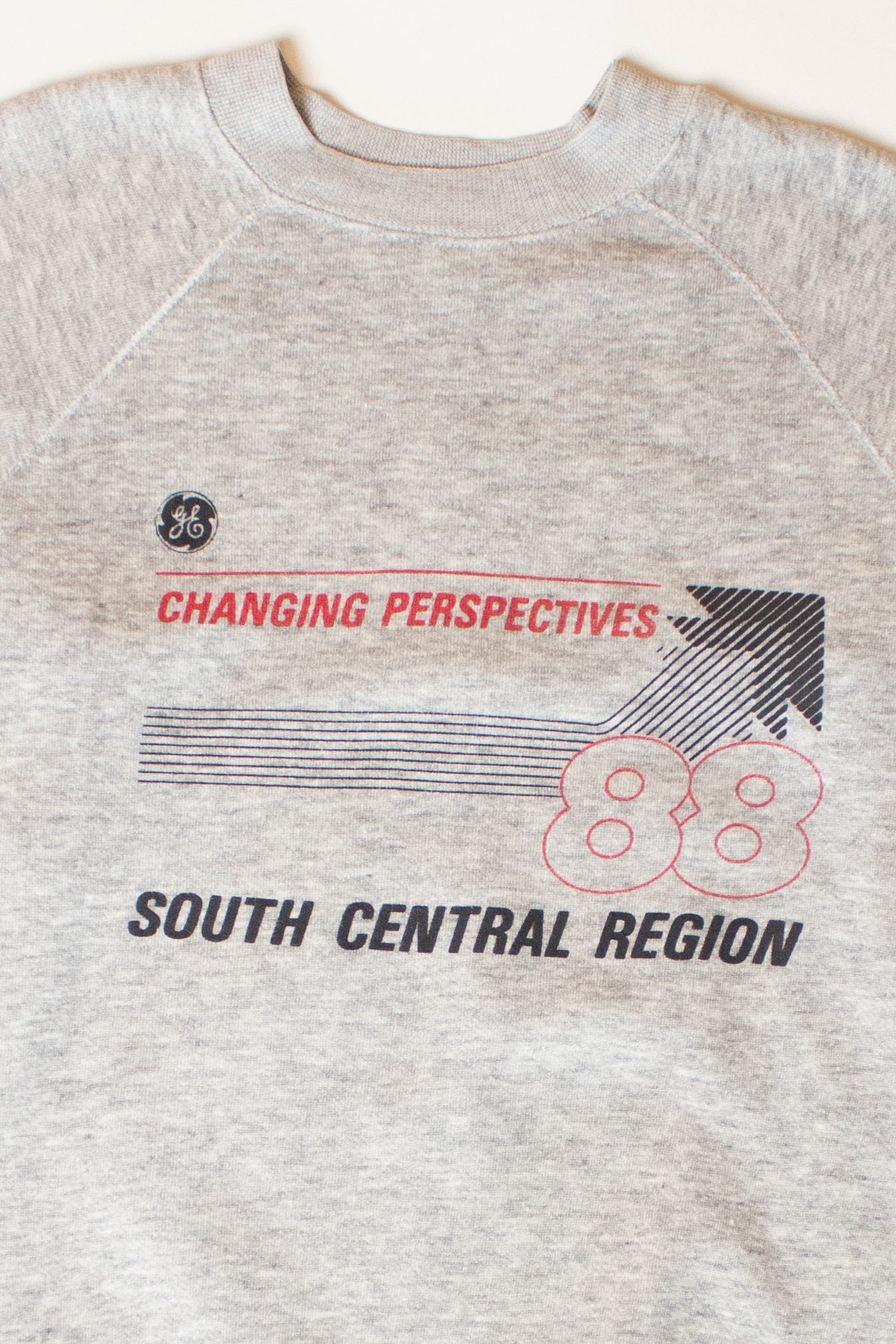 Vintage GE Changing Perspectives Sweatshirt (1980s)