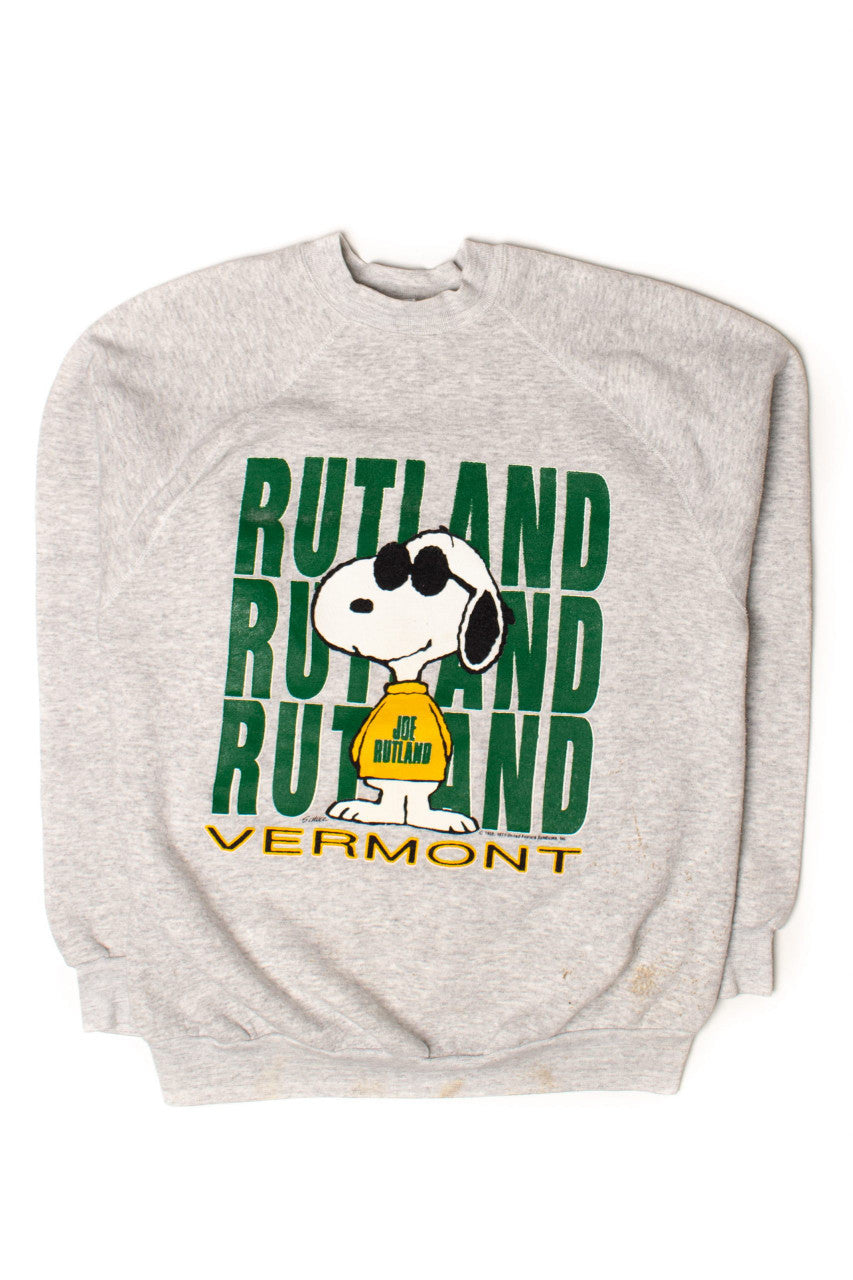 Vintage Snoopy Rutland Vermont Sweatshirt (1980s)