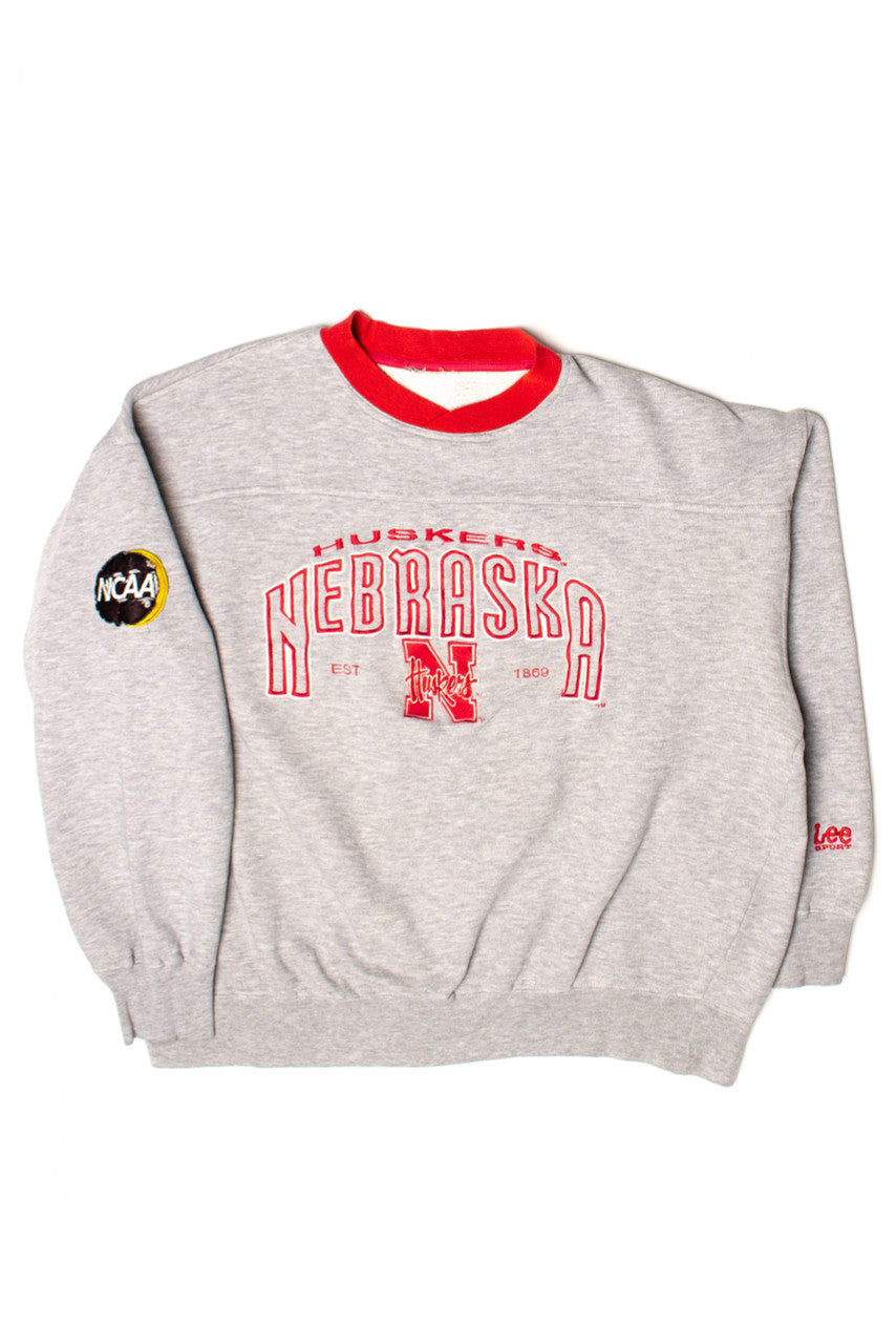 Vintage Nebraska Huskers NCAA Sweatshirt (1990s)