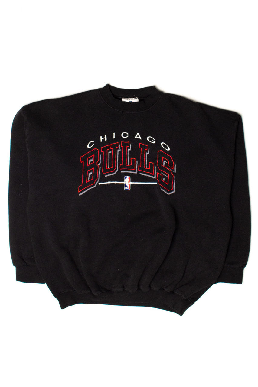 Vintage Chicago Bulls Embroidered Sweatshirt (1990s)