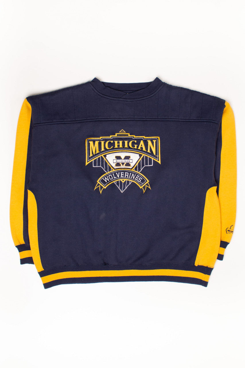 Vintage Michigan Wolverines Embroidered Sweatshirt (1990s)