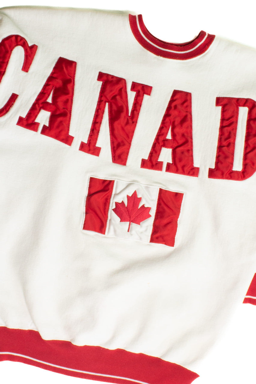 Vintage Canada Spell-Out Sweatshirt (1990s)