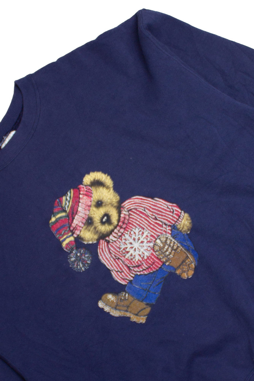 Vintage Cozy Winter Bear Sweatshirt (1990s)