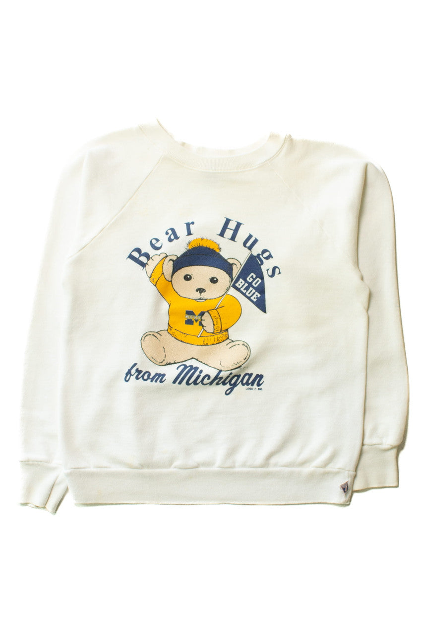 Vintage Bear Hugs From Michigan Sweatshirt (1980s)