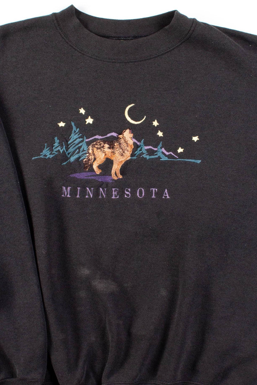 Minnesota Wolf Sweatshirt 1