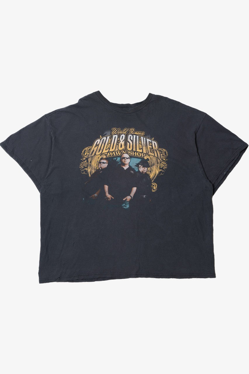 Item is generally in good condition. Like all vintage clothing, it shows some signs of wear.